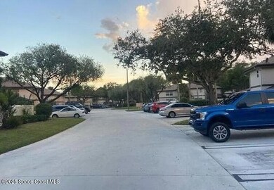 19 Amherst Ct unit C, Royal Palm Beach, FL 33411 - photo 4