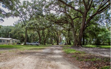 801 SW Churchill Way, Lake City, FL 32025 - photo 2