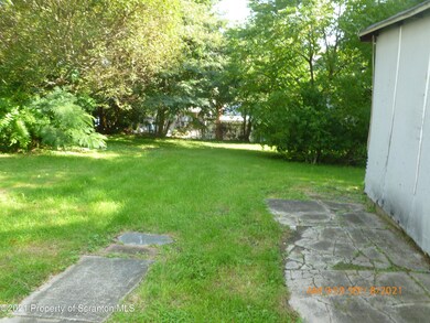 520 Hampton St, Scranton, PA 18504 - photo 5