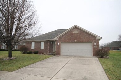 3170 Potomac Ct, Columbus, IN 47203 - photo 2