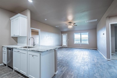 1624 Highland Loop, Guthrie, OK 73044 - photo 6