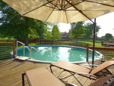 302 Jasper Ln, Mount Washington, KY 40047 - photo 5