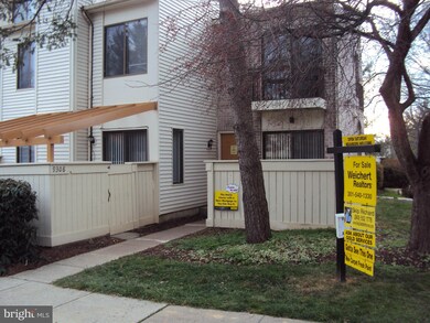 9308 Grazing Terrace, Montgomery Village, MD 20886 - photo 2