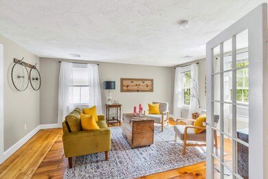 56-56A Manchester St, Nashua, NH 03064 - photo 5