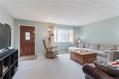 3307 Hazelwood Dr, New Albany, IN 47150 - photo 6