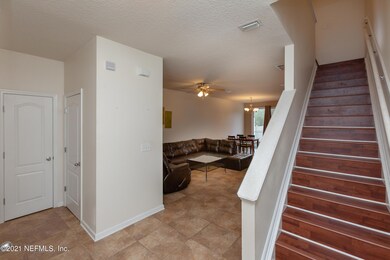 2312 Sunset Bluff Dr, Jacksonville, FL 32216 - photo 3