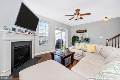 18457 Mateny Rd, Germantown, MD 20874 - photo 7