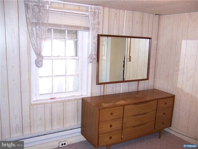 10 Delaware St, Saint Georges, DE 19733 - photo 6