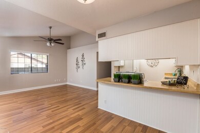 3237 E Crescent (6 of 18)