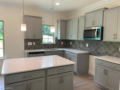 212 Royal Pines Dr, Archdale, NC 27370 - photo 3