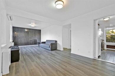 68-09 138th St unit 2b, Flushing, NY 11367 - photo 4