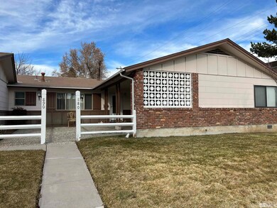 880 Tyler Way, Sparks, NV 89431 - photo 3