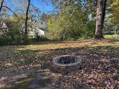 110 E Chisholm St, Duluth, MN 55803 - photo 4