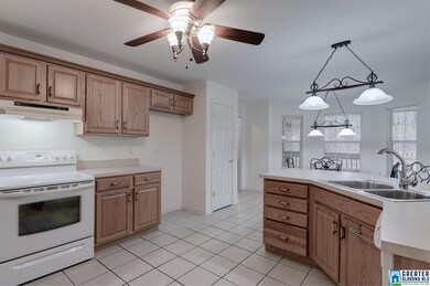 8619 Woodview Ln, Pinson, AL 35126 - photo 4