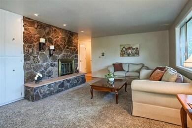 1486 N Keene Way Dr, Medford, OR 97504 - photo 5