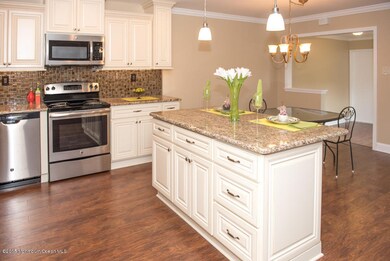 49 Piazza Tasso unit 1000, Freehold, NJ 07728 - photo 4