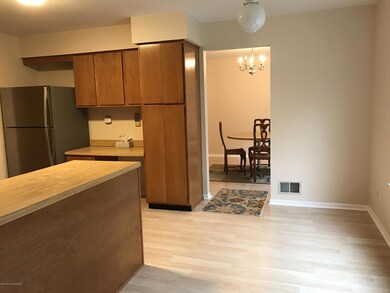 10 Honeysuckle Way