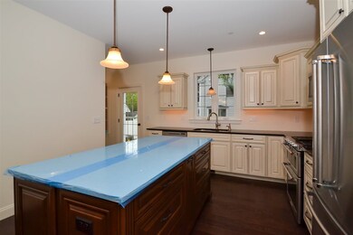 81 Langdon St unit 1, Portsmouth, NH 03801 - photo 3