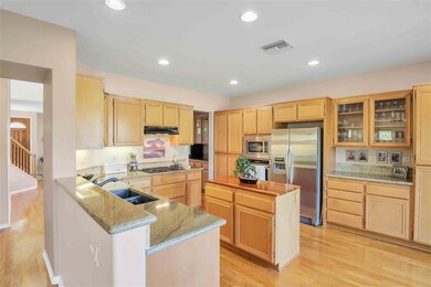 2275 Hillyer St, Carlsbad, CA 92008 - photo 5