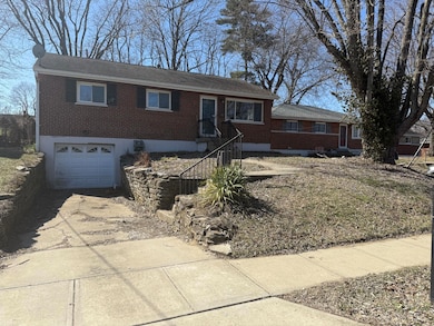695 Maple Tree Lane