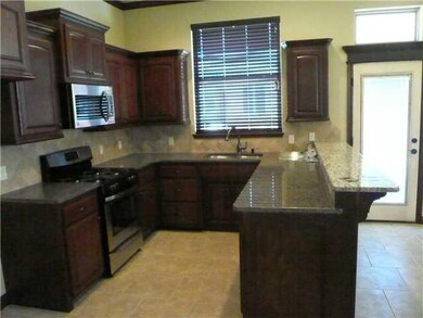 Kitchen. 3CM Granite Counter Tops