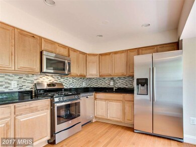 3023 Hickory Grove Ct, Fairfax, VA 22031 - photo 7