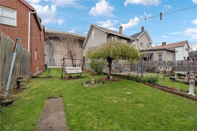 Tasteful Landscaping, Mulberry, Italian Fig & Weep