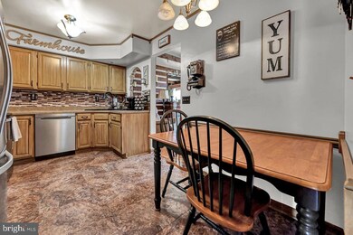 4066 Buttonwood Dr, Mount Joy, PA 17552 - photo 7