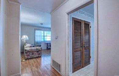 1307 Hillcrest Dr, Conway, AR 72034 - photo 6