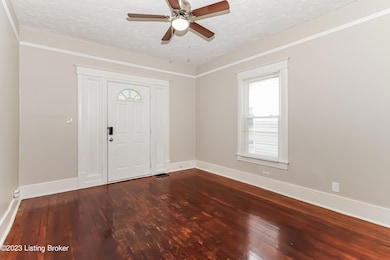 1714 W Hill St, Louisville, KY 40210 - photo 4