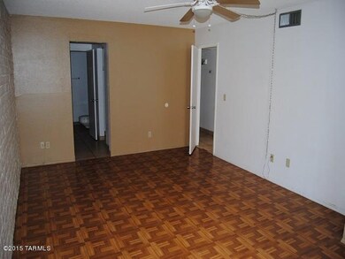 022-179884 (7) bedroom-