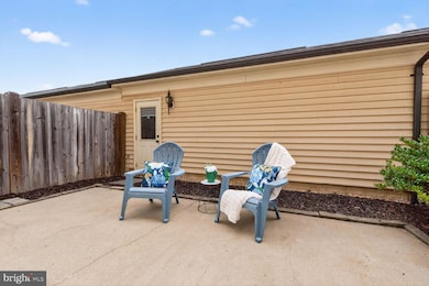 11957 Benton Lake Rd, Bristow, VA 20136 - photo 3