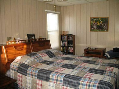 815 Maple St, Tipton, IN 46072 - photo 7