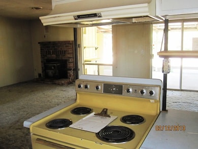 2248 Deerfield Ave, Redding, CA 96002 - photo 6