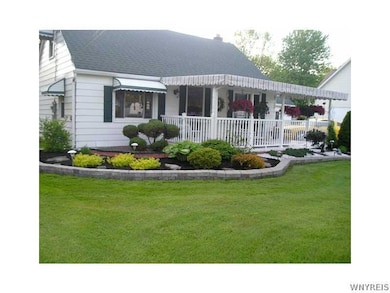 7194 Witmer Rd, North Tonawanda, NY 14120 - photo 2