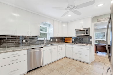 29606 Spring Forest Dr, Spring, TX 77386 - photo 6