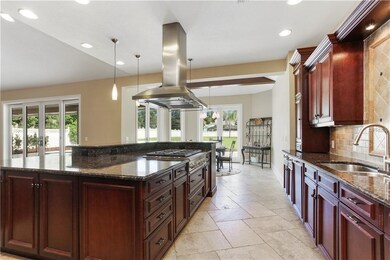 Gas cooktop and range