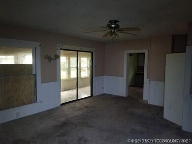 204 N Vine Ave, Cleveland, OK 74020 - photo 3