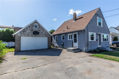 11 Grand View Ave, Johnston, RI 02919 - photo 4