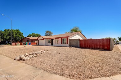 03-N Rowen Cir-003