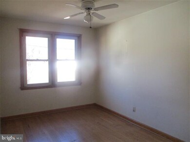 3604 Northway Dr, Parkville, MD 21234 - photo 7