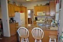 2530 Corona St, Redding, CA 96002 - photo 4