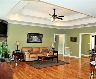 1187 Carter Ln, Bowling Green, KY 42103 - photo 5