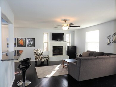 806 N Main St, Bentonville, AR 72712 - photo 5