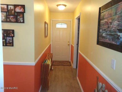 5605 W Us Highway 12, Buchanan, MI 49107 - photo 6