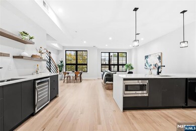 165 Delaware Ave unit 3, Jersey City, NJ 07306 - photo 4