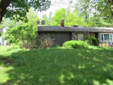 81 Mount View Dr, Holden, MA 01520 - photo 4