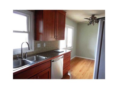 Eat-in Kitchen.