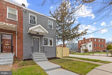 637 Oglethorpe St NE, Washington, DC 20011 - photo 2