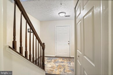 20334 Kellys Ln, Hagerstown, MD 21742 - photo 2